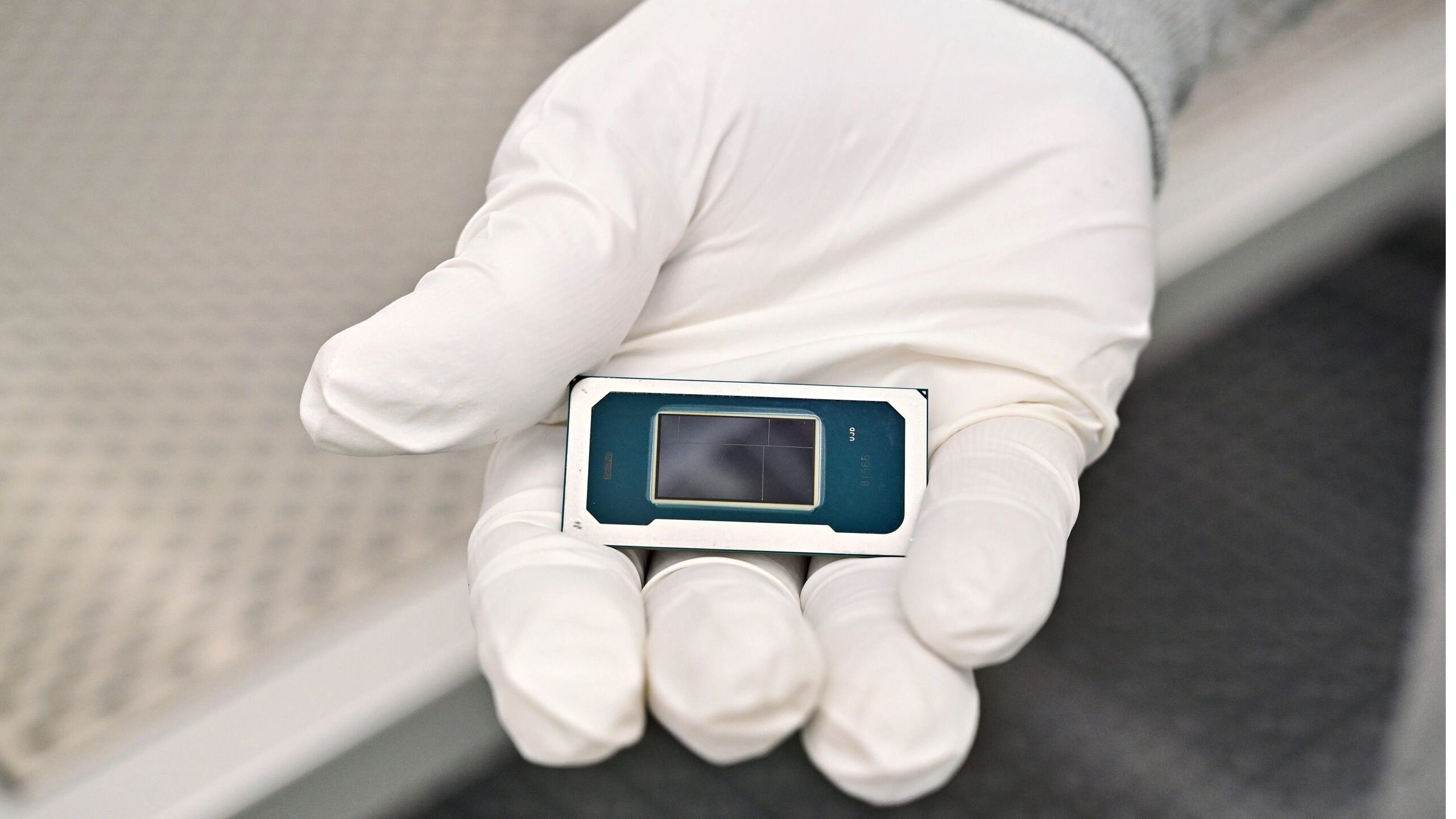 به نظر می‌رسد اینتل ممکن است هسته‌های E معمولی را برای تراشه‌های لپ‌تاپ Core 300 کنار بگذارد